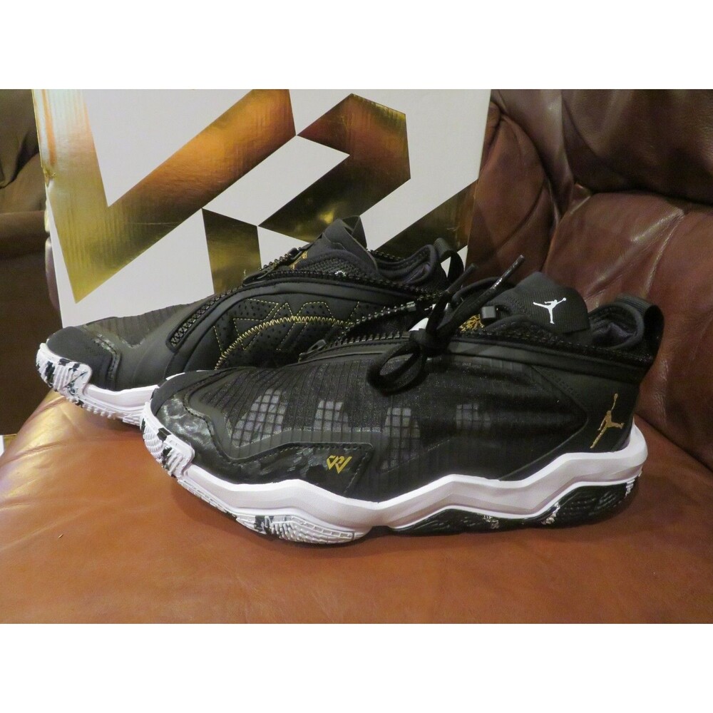 NEW Mens Black & White Nike Why Not 6 Tennis Shoes, 9.5